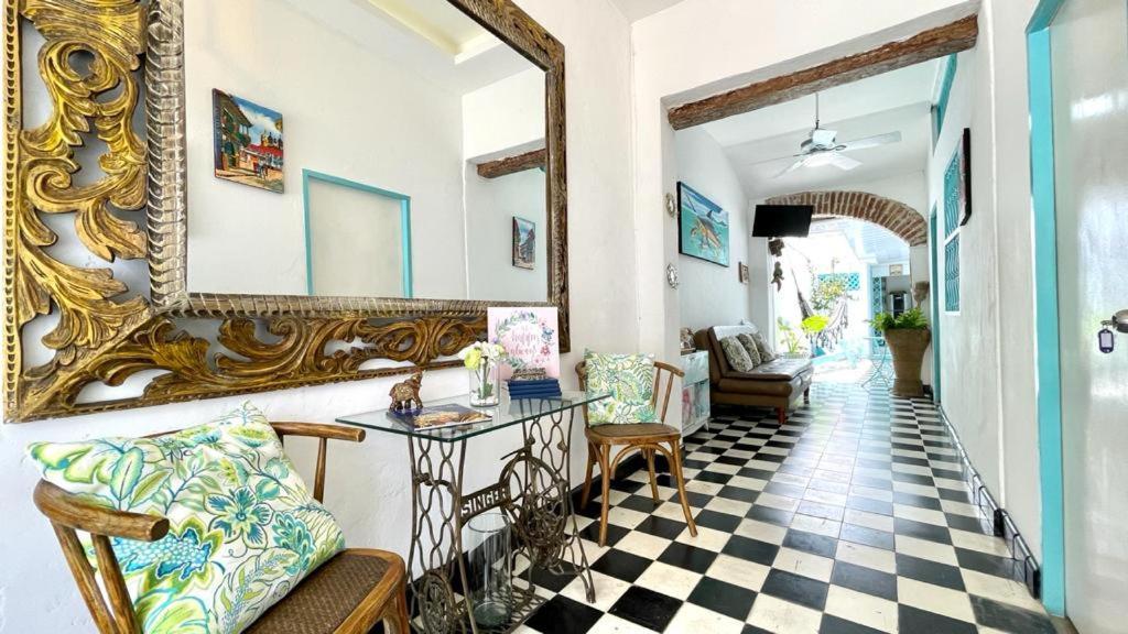 Casa Renacer Bed & Breakfast Cartagena Ngoại thất bức ảnh